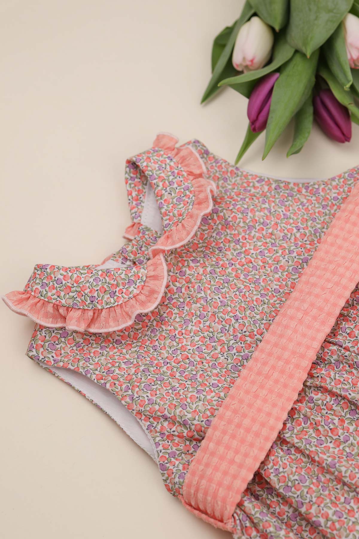 Ditsy floral baby girl romper with peter pan collar