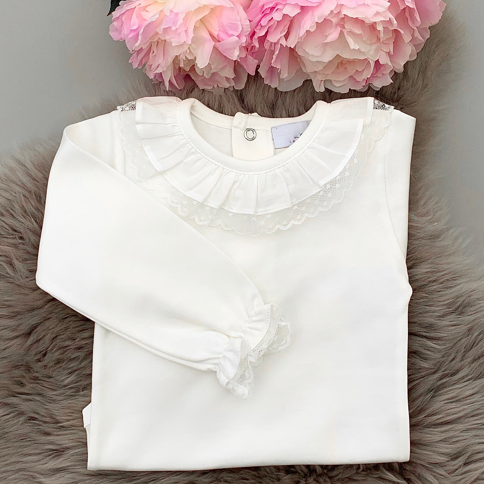 portuguese frill collar bodysuit with lace edges and love sleeves
